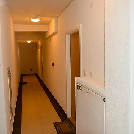 A9 Lux * Banja Koviljaca